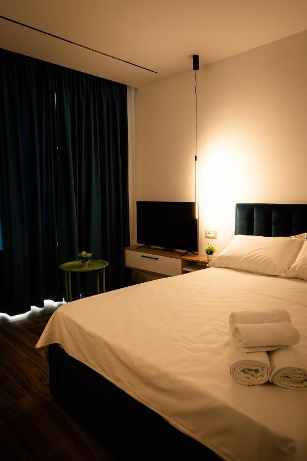 Prime Location Studio In Tiranë Eksteriør bilde