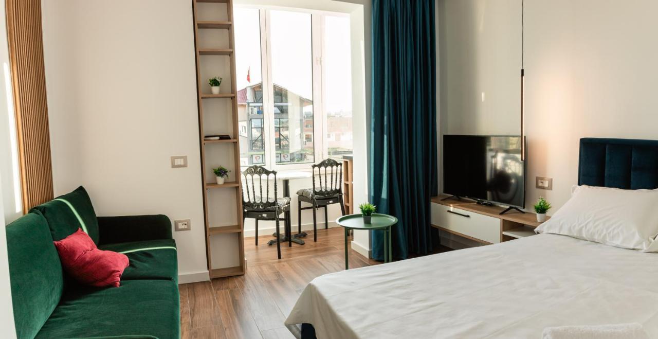 Prime Location Studio In Tiranë Eksteriør bilde
